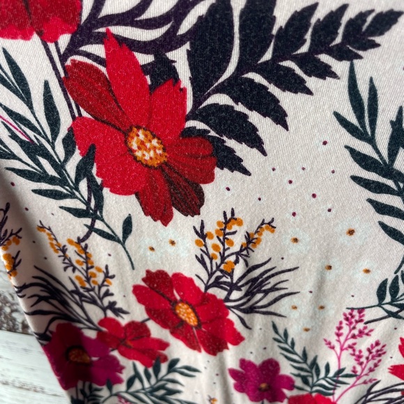 Posh Peanut Chloe Pink and Red Floral Bamboo Long Sleeve Romper with Ruffles - Picture 5 of 6